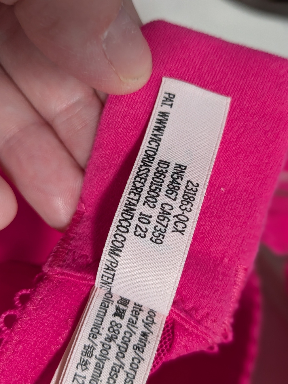 Victoria's Secret Fuchsia Heart-Print Bra 36DD - Picture 10 of 11